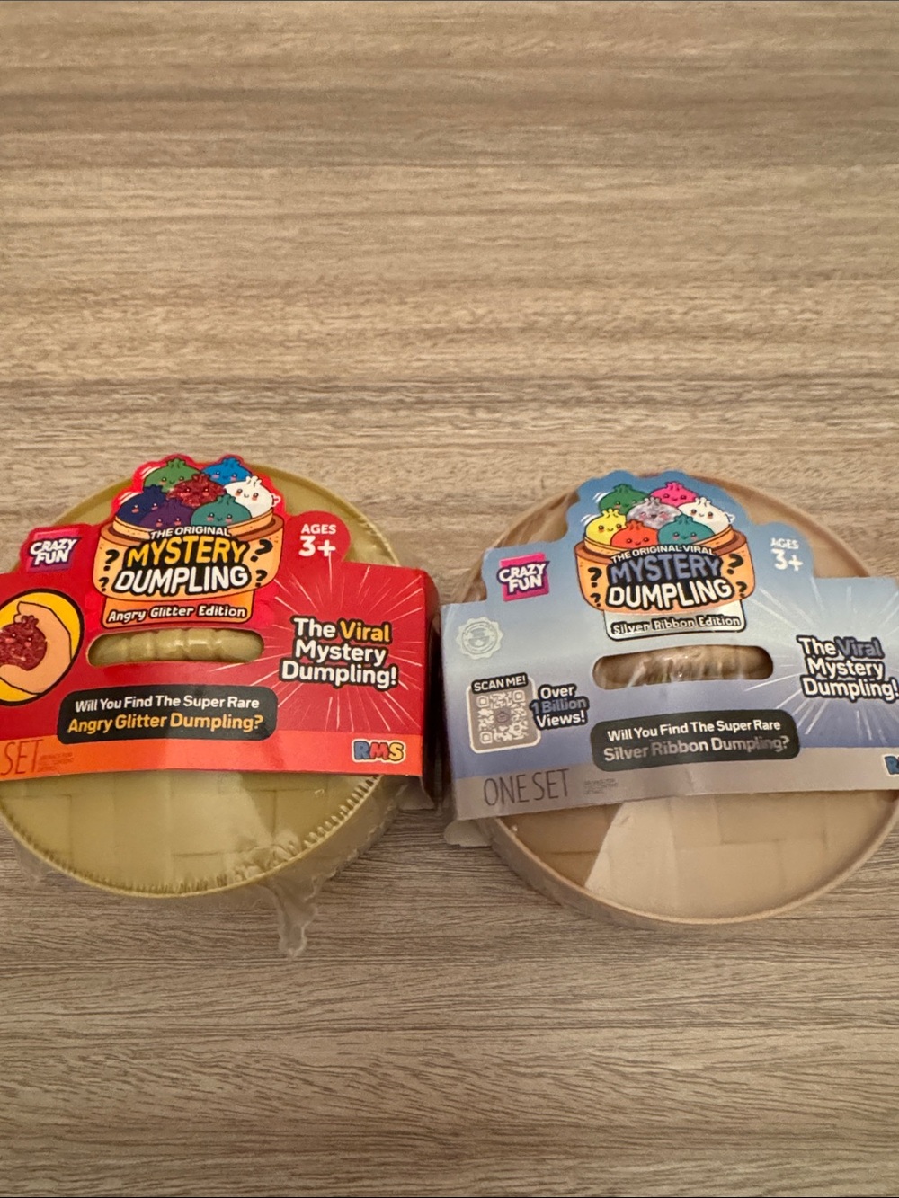 Mystery Dumpling  Angry Glitter & Silver Ribbon Edition. Set of 2 NEW